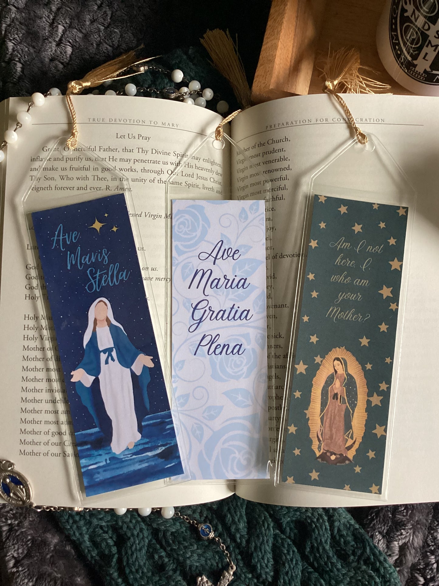 Marian Bookmark Set