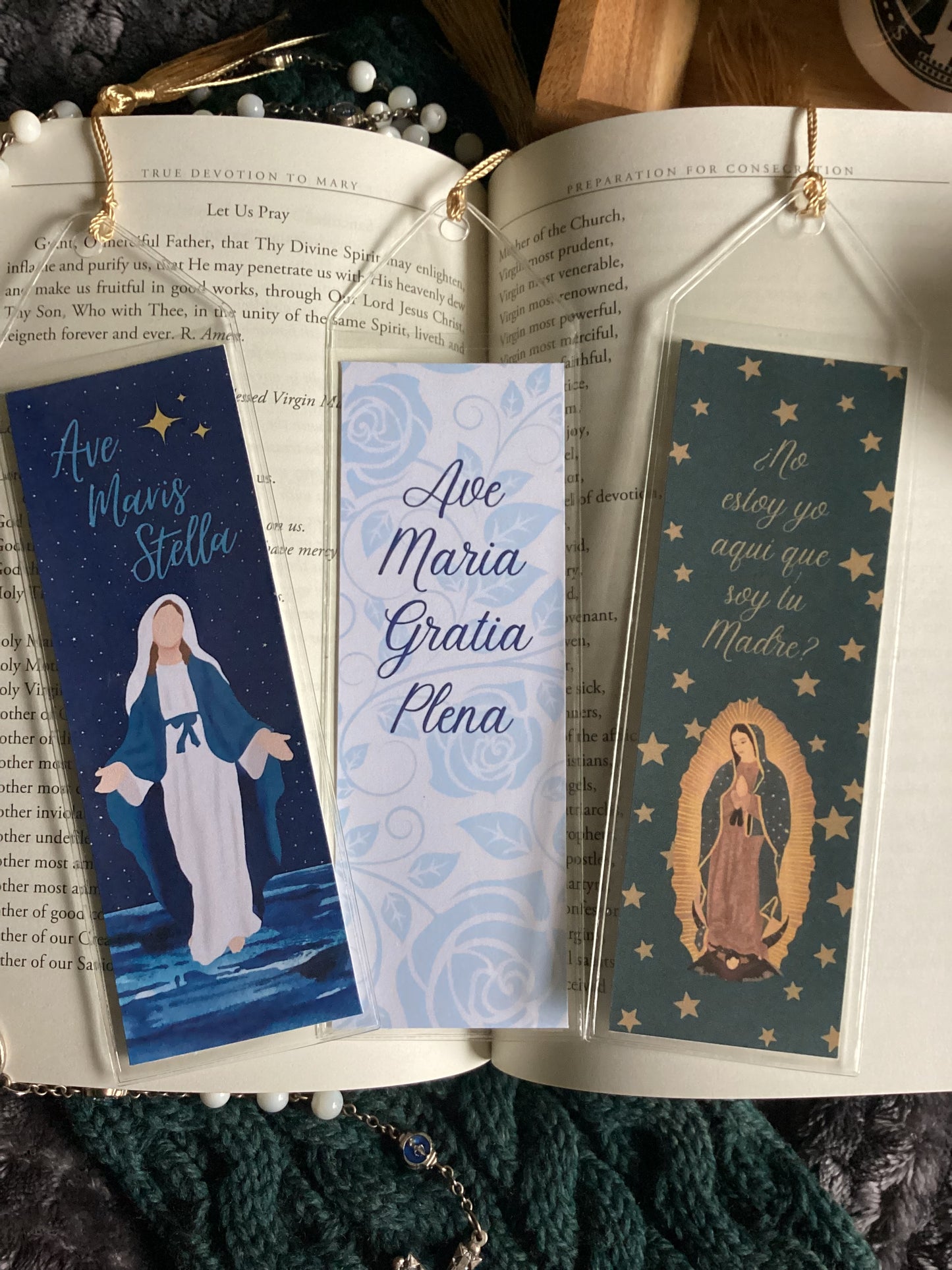 Marian Bookmark Set